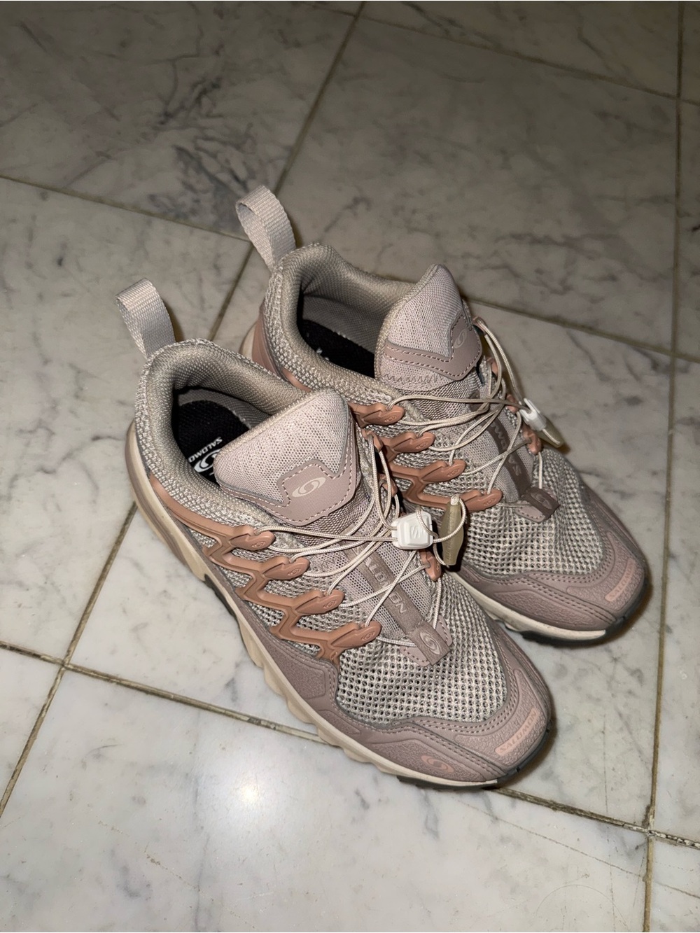 Salomon Women's Sneakers in Blush Pink and Cream - Picture 2 of 4